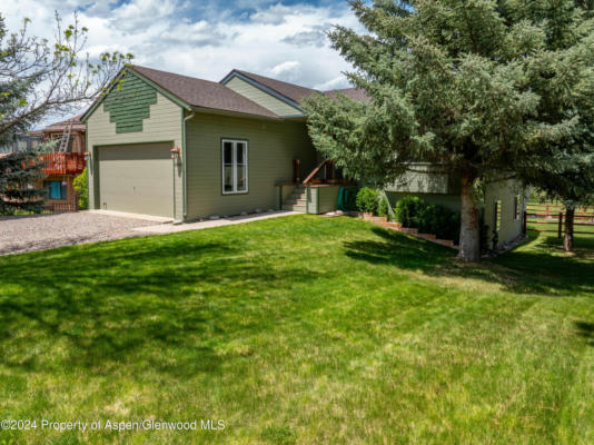 306 SUMMIT DR, CARBONDALE, CO 81623, photo 4 of 37