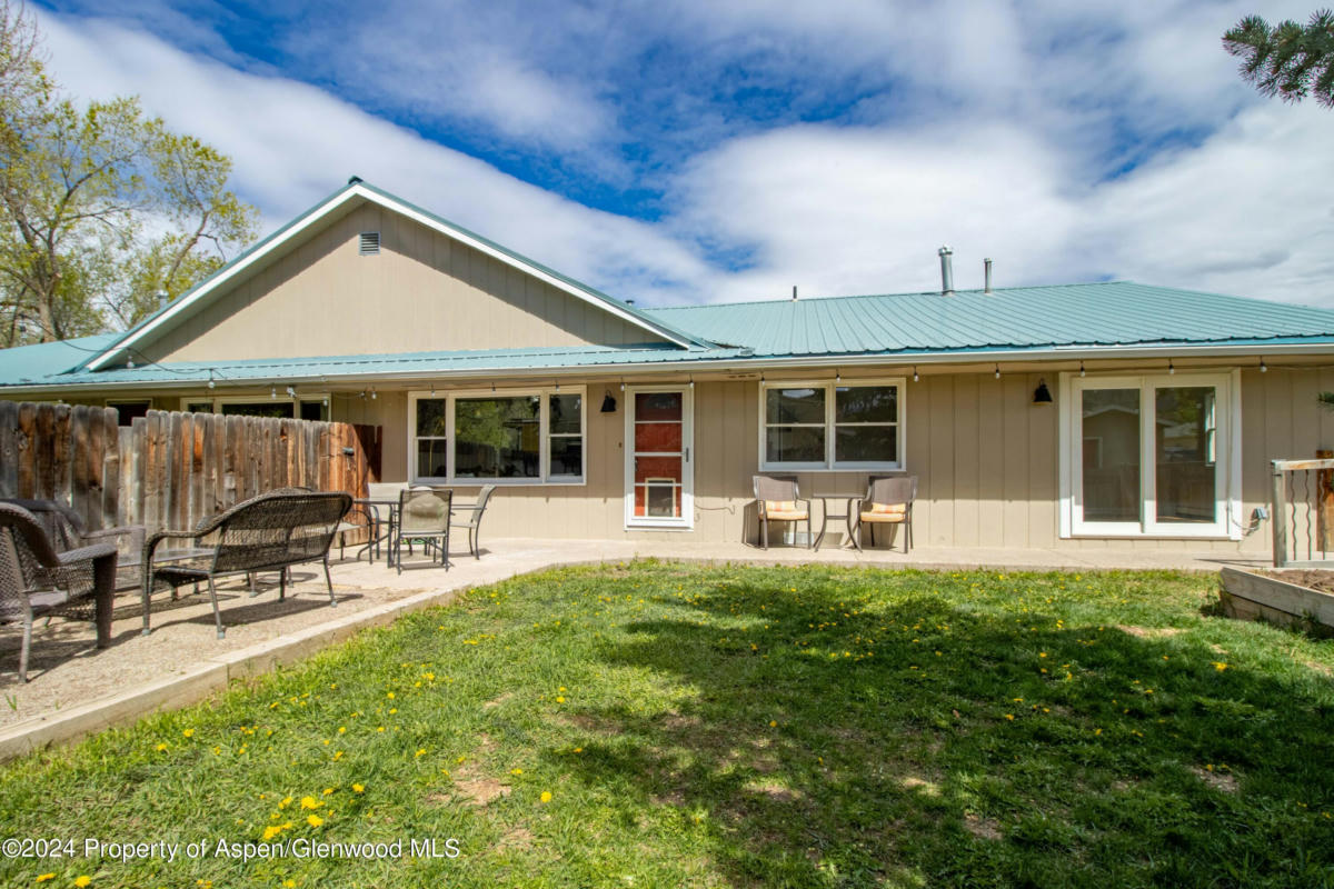 455 1/2 S 2ND ST, CARBONDALE, CO 81623, photo 1 of 27